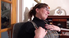 Aunt Judy's XXX - Busty Redhead MILF Boss Ruby Catrall Sucks Your Cock&#x1F346; at the Office