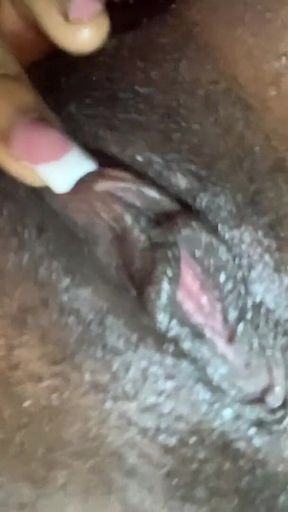 Hot Babe Blackgurl234 Caressing Her Pussy Till She Squirt