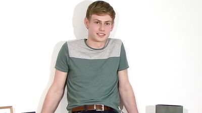 Twink pulls out his dick and masturbates at casting couch