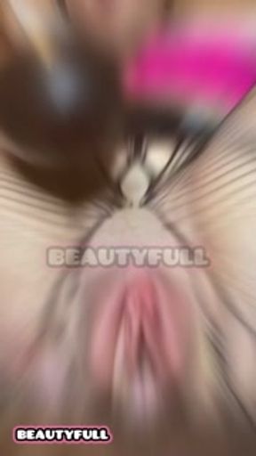 ‘My pussy broke the…’ 💥  For all your Stretching, Gaping, Fisting, Inflatables and Insertions conte