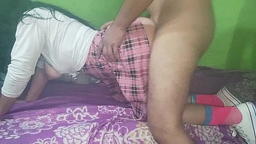 Profesor tiene sexo con su alumna favorita por primera vez / PARTE 1 / Chiquicandy / LeandroZimmer