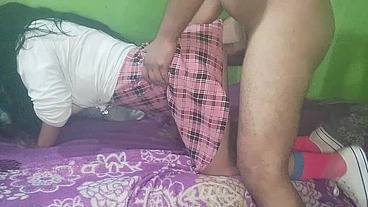 Profesor tiene sexo con su alumna favorita por primera vez / PARTE 1 / Chiquicandy / LeandroZimmer