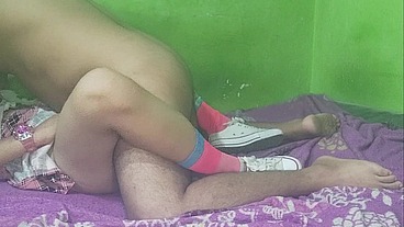 Profesor tiene sexo con su alumna favorita por primera vez / PARTE 1 / Chiquicandy / LeandroZimmer