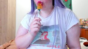 BBW Sucking Lollipop