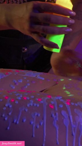 Jeny Smith was stained with hot wax from her dominant Mistress
