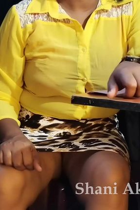Sri Lankan Mature MILF Audition for a Porn Video Contract to Become a Porn Star