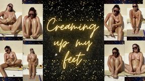Outdoor naked feet cream up