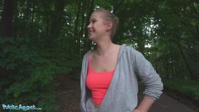 Casey the Runner in Tight Leggings Fucked