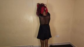 Solo video of Suzanne fucking here with a dildo