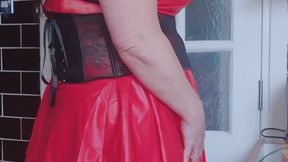 Red leather smoky blowjob in the kitchen