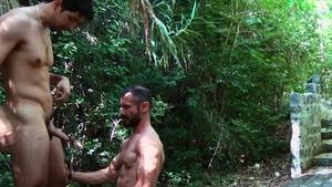 Realitydudes.com: Alex & Skorpio masturbation in public