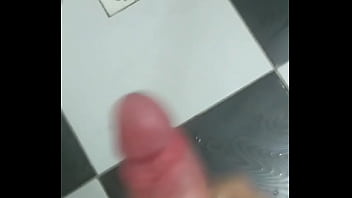 Mulheres, voc&ecirc_s acham pequeno ou m&eacute_dio ?