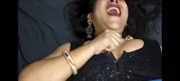 Husband kicks his wife's ass