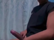 Latino dotado con enorme polla