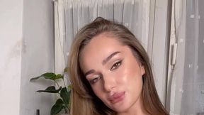 Social Media Creator @DiBunny @Showing Boobs & #Brunette #Stockings #Natural Big Tits porno adult tube | Tik.Porn
