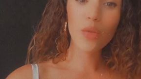 ♫