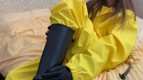 Naked Vika in yellow rainwear