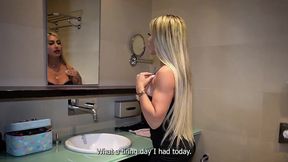 My Stepson's Friend Fucks Me When We're Alone at Home - Carla Boom &amp; Jordi Np