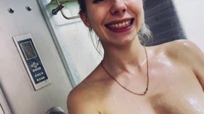 Blonde with Big Tits Washes Sexy in the Shower