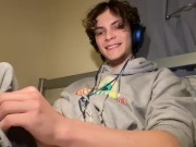 GUY MOANS AS HE CUMS FOR YOU, BIG CUMSHOT !