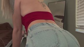 Ass worship in Jeans