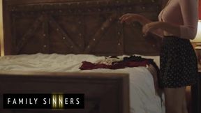 Dante's Secret Desire: Caught Peeping on His Stepmom Penny Barber!