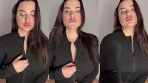 Social Media Creator @MariBoo @Showing Boobs & #Solo #Natural Big Tits #Brunette #Sexy nsfw adult sexy | Tik.Porn