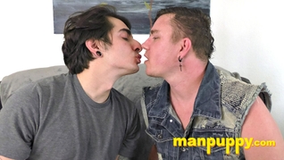 Hot Gay Kissing With Johnny & Leo