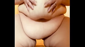 AriesBBW fattie flapping ontop