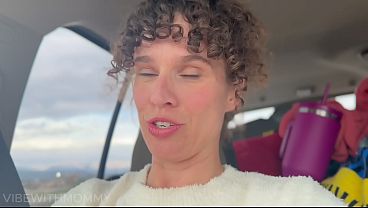 Stepson rides stepmom's big ass in the backseat