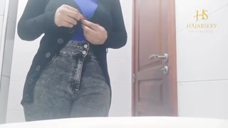 سخنت على راجل صاحبتي ف قهوة دخلت لحمام  حتى جبتو عليه