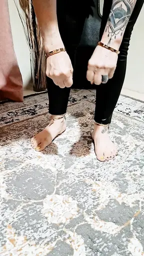 Dirty sock and foot worship training for her slave