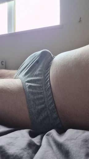 Hands free cum