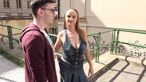 Blonde amateur tries BBC in a fierce threesome