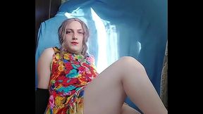 Dancing Divas: A Crossdressing Adventure! Crossdresser Kitty