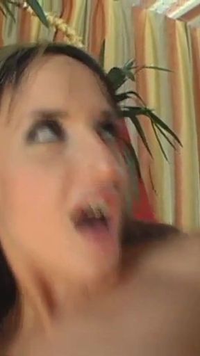 Andy Brown Is a Sexy Creampie Lover