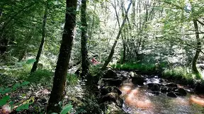 Neighbourly MATURE BABE shows off her thick knockers and juicy nipples at the river,