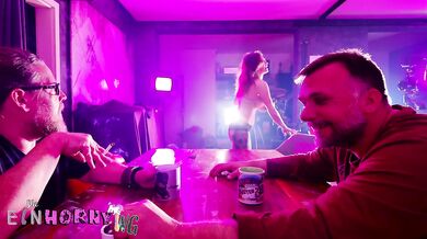 FUCK WG live camshow German milf slams table while cuckold watches