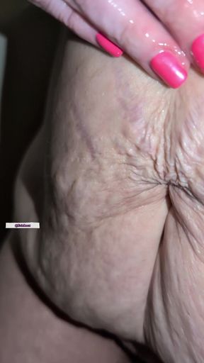 Evie's Sticky Juices