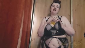 Goth Queen Destroys Your Balls