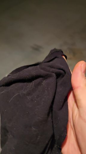 found the Panties of the neighbor&amp;#039;s 18-year-old stepdaughter