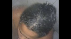 Gordinha gulosa chupando gostoso