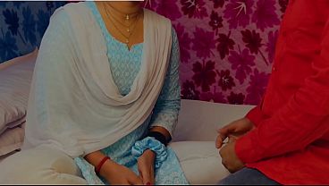 Desi Bhabhi fucked in green saree, Bhabhi caught my penis and sucked it in her mouth.