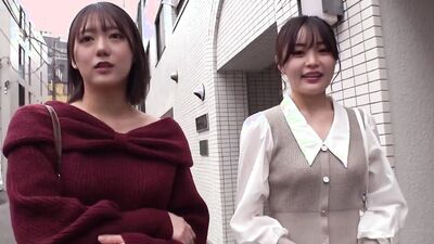 Ichika Mogami gets her face punished in intense face-off games with friendly college girls