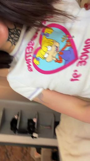 Gay man takes a huge cock for his first time