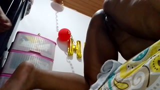 مريم مصرية مرافقة صاحبها يمتعها نيك وهي في حضنه سكس عربي