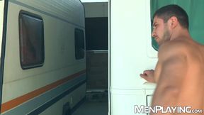 Hunk Dato Foland dominates Josh Milk in intense outdoor session