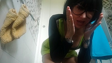 Chantal as your giantess young grandma