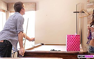 Latina stepdaughter Sammi Bananas pleases her boyfriend with mom