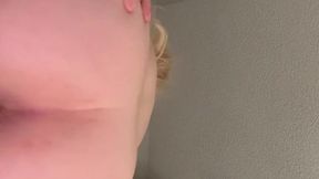 Hot blonde riding hard and sensually a 21 cm cock